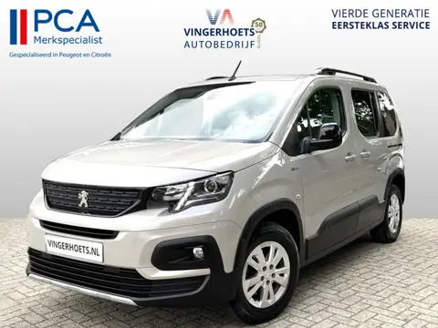 Peugeot Rifter 110 Pk Benzine * GT-Line * Super Netjes * Navigatie * Panoramadak * Trekhaak *  Stoel