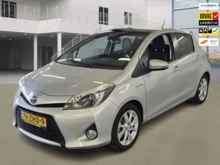 Toyota Yaris 1.5 Full Hybrid Dynamic Automaat 1e Eig. +NAP NL-auto