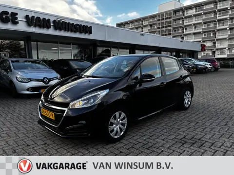 Peugeot 208 1.2 PureTech Active Trekhaak Navi Airco Cruise Nap