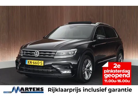 Volkswagen Tiguan 2.0 TSI 180pk DSG 4Motion 2x R-Line Trekhaak Keyless Panoramadak LED Virtual Cockp