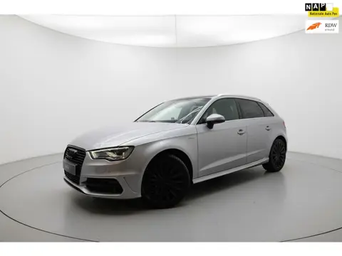 Audi A3 Sportback 1.4 e-tron PHEV 3x S LINE LEER CAMERA NAP