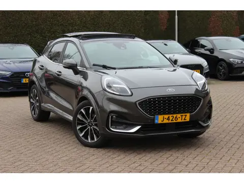 Ford Puma 1.0 EcoBoost Hybrid ST-Line X Vignale 155pk / NL Auto! / Full option! / Trekhaak / Panoram