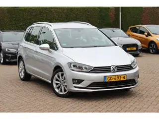 Volkswagen Golf Sportsvan 1.4 TSI Highline / Navigatie / Parkeerhulp V+A / Xenon / 17'' / Stoelverwa