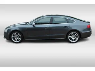 Audi A5 Sportback 1.8 TFSI S Edition / Navigatie / Parkeerhulp achter / 18'' / Half leder / Sportsto