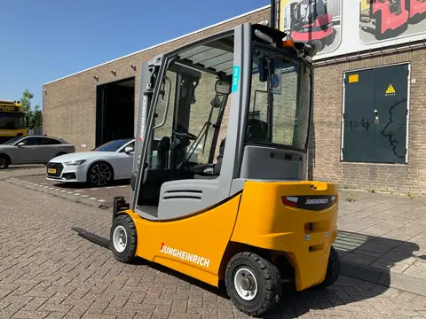 Jungheinrich EFG320 2000KG 2000KG 4.40METER (bj 2019)