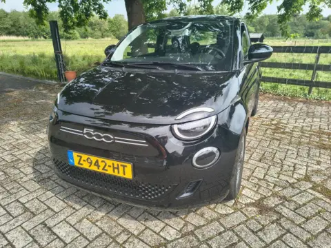 FIAT 500 E-Icon-2022- Aanbieding/ Summer sale 