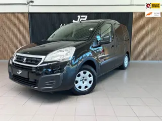 Peugeot Partner Tepee 1.2 PureTech Active Airco, Cruisecontrol, Trekhaak