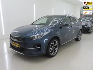 Kia XCeed 1.6 GDi PHEV ExecutiveLine+Led+Pano-dak+Navi+camera+18"Lmv+stoel&stuur-verw+Elek-Klep+trek