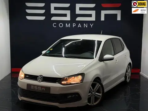 Volkswagen Polo 1.2 TSI R Line DSG Cruise Climatronic Bluetooth