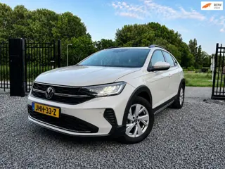 Volkswagen TAIGO 1.0 TSI Life / Stoelverwarming / Carplay / Nieuw staat /