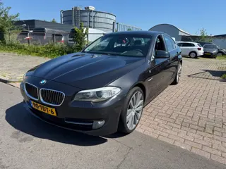 BMW 5-serie 525d AUTOMAAT NAVI/LINE-ASSIST/PANO