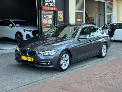 BMW 3-serie 330e Centennial High Executive Leer Navi Camera