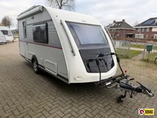 Kip Isa White 41 TCB Met mover en Luifel