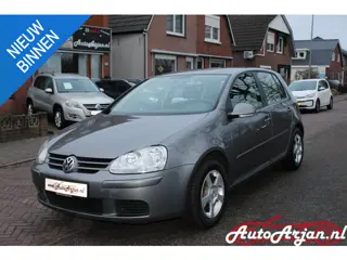 Volkswagen Golf 1.6 Trendline