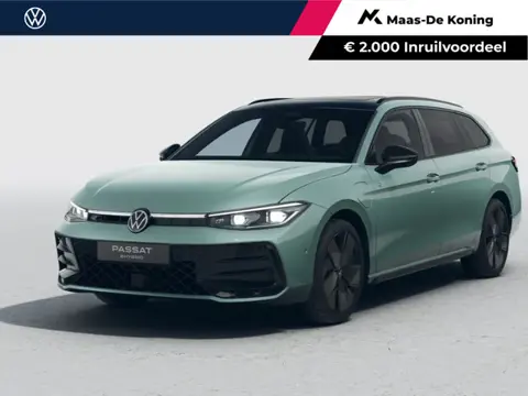 Volkswagen Passat Variant R-Line Edition 1.5 eHybrid 204 PK 6 DSG · Draadloze telefoonlader · Achter