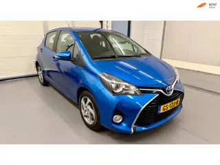 Toyota Yaris 1.5 Hybrid Aspiration | Airco | Achter Cam | Weinig Gelopen