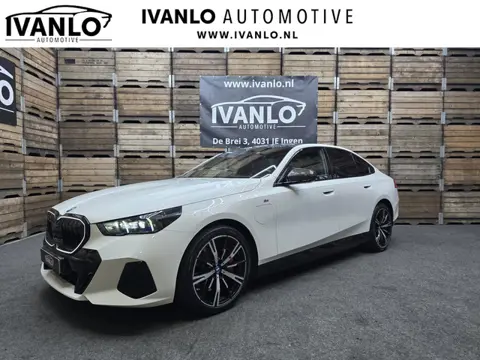 BMW 5-serie 550e xDrive M Sport Pro Innovatie Pano HUD Carbon VCP 360 20"LM
