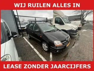 Nissan Almera Tino 1.8 airco