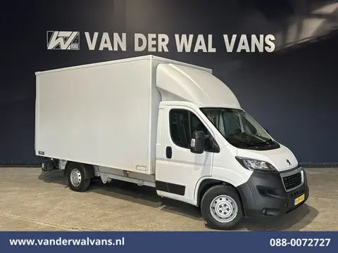 Peugeot Boxer 2.2 BlueHDi 141pk Bakwagen 428cm Lang Laadklep Euro6 Airco | Camera | 1085kg laadvermo