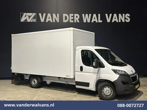 Peugeot Boxer 2.2 BlueHDi 141pk Bakwagen 436cm Lang Laadklep Euro6 Airco | 1055kg laadvermogen | Cru