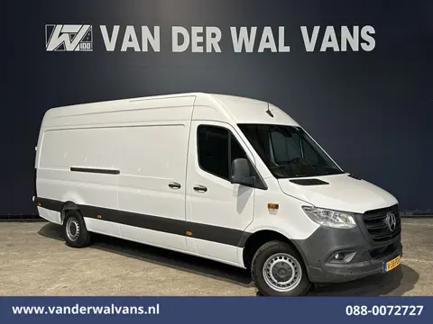 Mercedes-Benz Sprinter 317 CDI 170pk L3H2 Euro6 Airco | 360 graden Camera | Navigatie | Apple Carpla