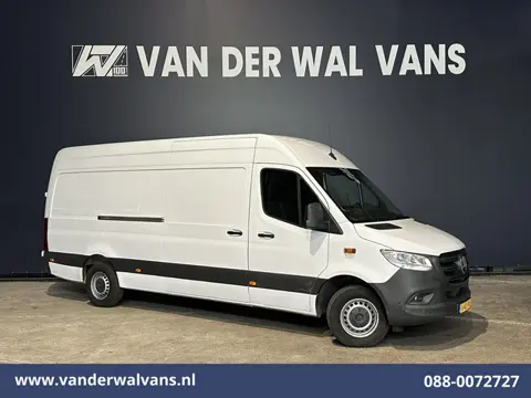 Mercedes-Benz Sprinter 315 CDI 150pk L3H2 Euro6 Airco | 360 graden Camera | Navigatie | Apple Carpla