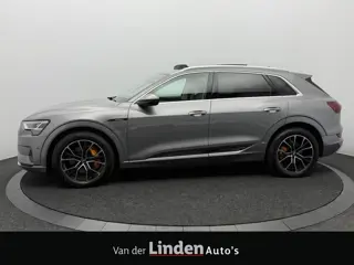 Audi e-tron 55 quattro Business Edition Plus 95 kWh SOH 94,8% | Panoramadak | Camera| Leer | Luchtve