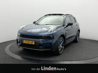 Lynk & Co 01 1.5 Plug-in Hybrid 261PK | Trekhaak | 360° Camera | Zwarte Hemelbekleding | Panoramadak