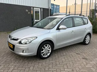 Hyundai I30 1.6i Dynamic 2010 AIRCO