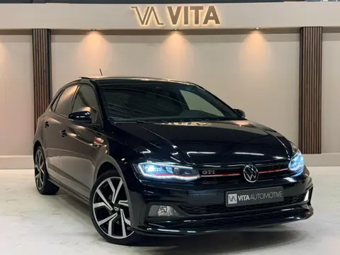 Volkswagen Polo 2.0 TSI GTI Pano|Keyless|Camera|Beats|ACC|Dodehoek