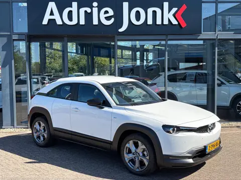 Mazda MX-30 e-SkyActiv EV 145 Prime-line 36 kWh AUTOMAAT | PARKEERSENSOREN V+A | DODEHOEKDETECTIE | 