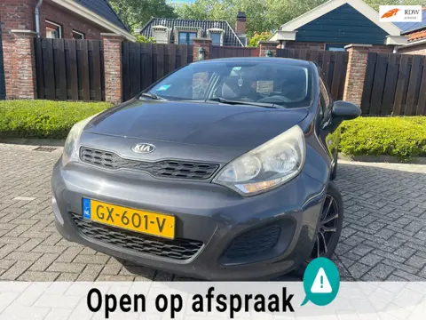 Kia Rio 1.2 CVVT 3drs GÉÉN AIRCO ! LMV GOED LEZEN AUB