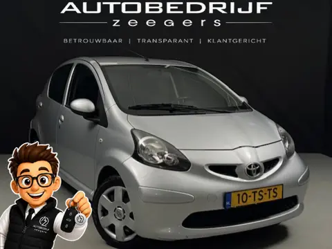 Toyota Aygo 1.0-12V + *Zuinig*Leuk*N.A.P* (bj 2007)