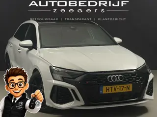 Audi RS3 2.5 TFSI quattro A3 Sportback B&O*PANO*400PK*KEYLESS*BLACK*Full-assist*