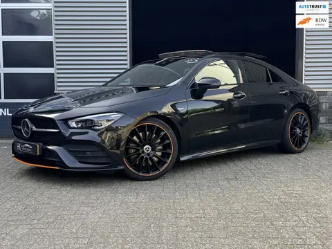Mercedes-Benz CLA-klasse 200 AMG|PANO|KEYLESS|EDITION1|SFEER|CAMERA