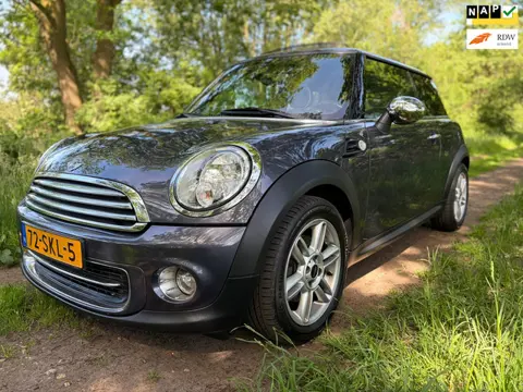 Mini Mini 1.6 Cooper 10 Years II/Dealer onh./Panorama/Navi/Cruise!