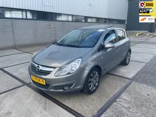 Opel Corsa 1.4-16V '111' Edition