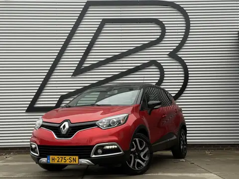 Renault Captur 1.2 TCe Helly Hansen 2e Eigenaar|Navi|Camera|Clima|Cruise|Trekhaak|Dealer Onderhouden