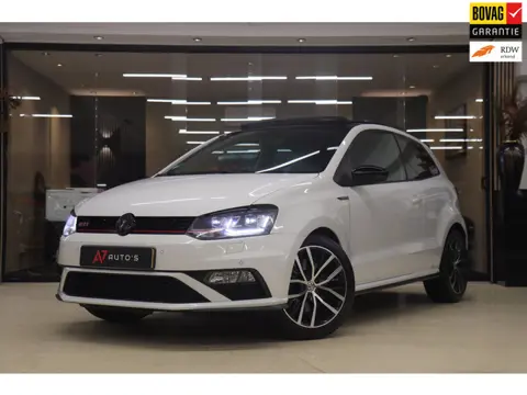 Volkswagen Polo 1.8 TSI GTI NAP /PANO/STOELVER/CARPLAY/CAM/BOMVOL