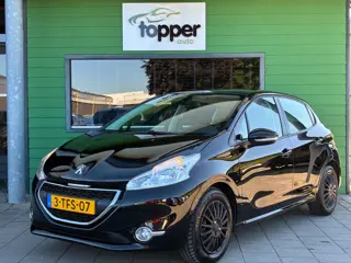 Peugeot 208 1.2 VTi Envy|2e Eigenaar|Navigatie|CruiseControl|Climatronic|Trekhaak