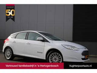 Ford Focus Titanium 100% Electric 23kw/ Leder/Camera/LED/Cruise/17"