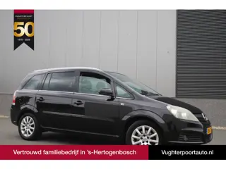 Opel Zafira 1.6 105pk Executive/7-persoons/Airco/Cruise/Trekhaak/Nw.APK