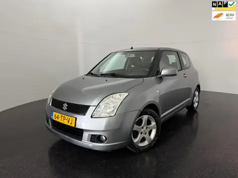 Suzuki Swift 1.5 Exclusive / Airco / achteruitrijcamera / Keyless