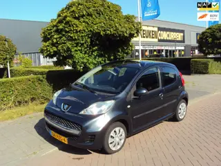 Peugeot 107 1.0-12V Millesim 200