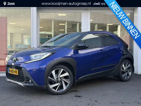 Toyota Aygo X 1.0 VVT-i S-CVT Envy | 1e eigenaar | Origineel NL door ons geleverd | Trekhaak | JBL |