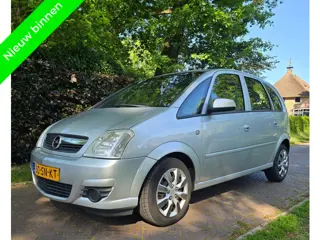 Opel Meriva 1.6-16V Executive (bj 2006)