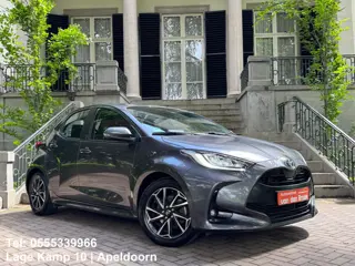 Toyota Yaris 1.5 Hybrid Team Deutschland Automaat Navi Camera Climate Cruise Ctr Stoelverwarming