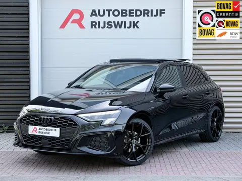 Audi A3 Sportback 35 TFSI S edition Pano/360/AppleCar/Acc