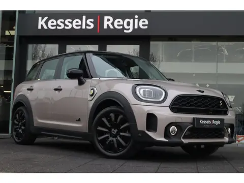 MINI Countryman 2.0 Cooper S E ALL4 Pano H&K Keyless Camera El.klep Leer