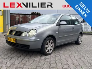 Volkswagen Polo 1.4-16V Athene   met lichte Schade !!